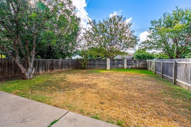Building Photo - 13505 Dulles Ave