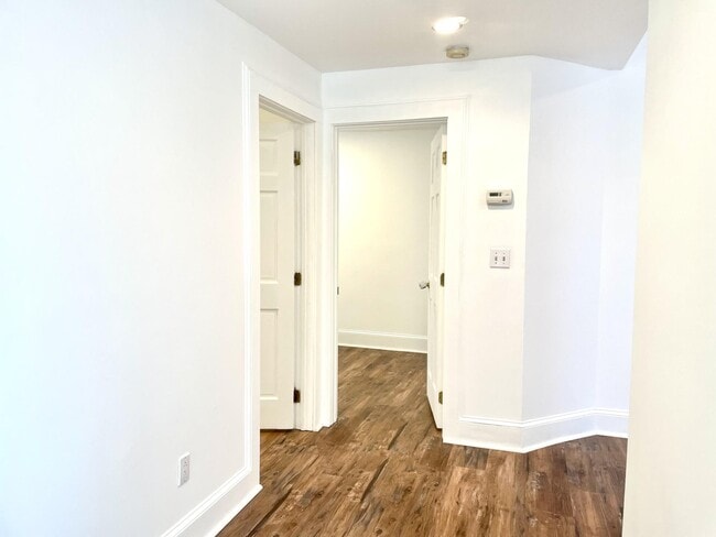Building Photo - 611 NY-22
