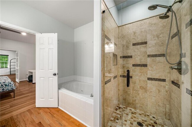 Building Photo - 109 Copper Ridge Dr