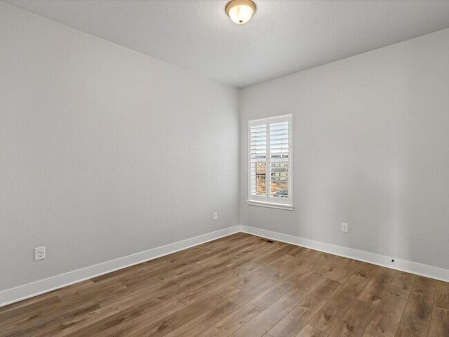 Building Photo - 21201 E 60th Ave