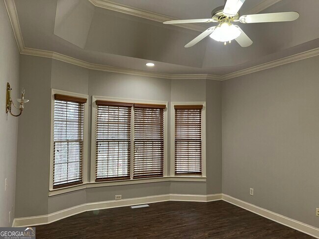 Building Photo - 2476 Sewell Mill Rd