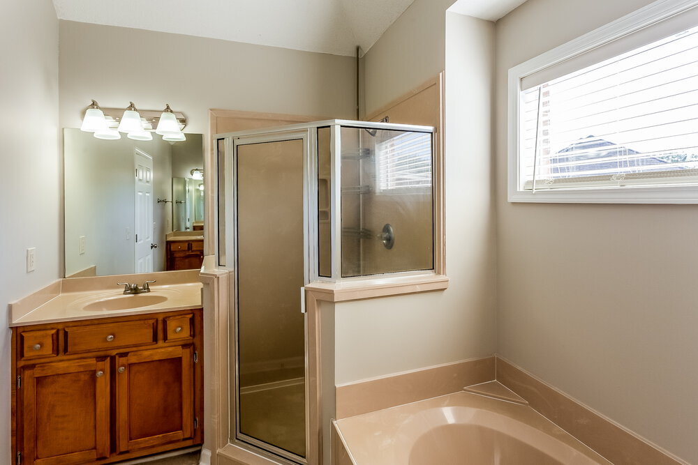 Building Photo - 13073 Braybourne Pkwy