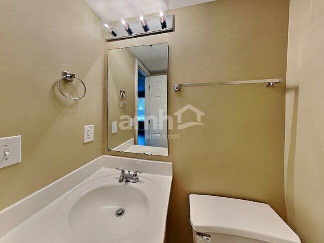 Building Photo - 9709 Wickland Ct