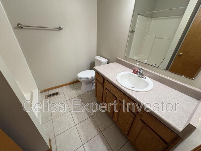 Building Photo - 12020 Wandering Way