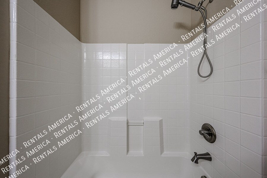 Building Photo - 20856 E Arroyo Verde Dr