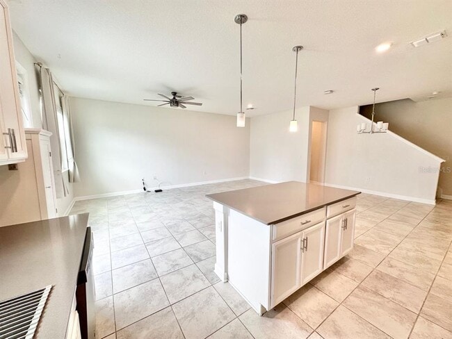 Building Photo - 2921 Title St