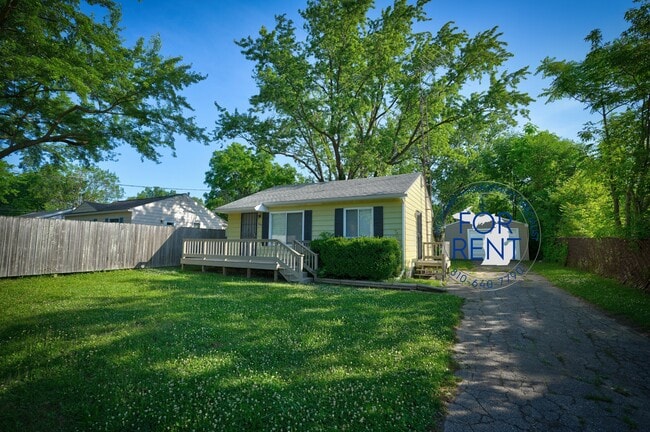 Building Photo - 3062 Walton Ave