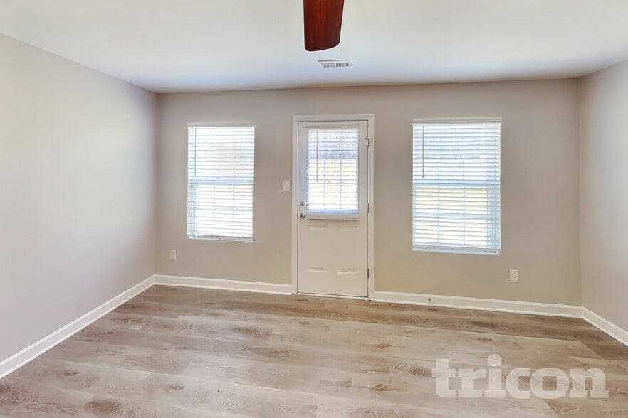 Building Photo - 253 Aershire Ct
