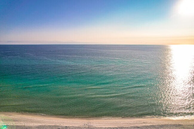 Building Photo - 76 Gulf View Dr