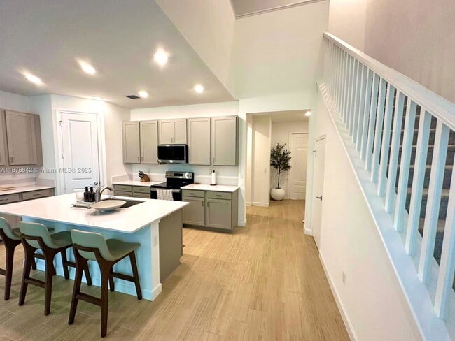 Building Photo - 9045 Zevon Ct