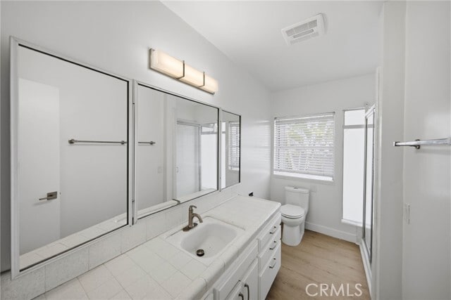 Building Photo - 210 Avenida Calafia