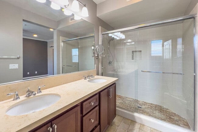 Building Photo - Aliso Viejo Townhome with Soaring Ceilings & Mountain Views