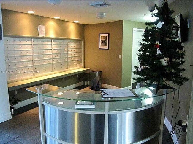 Building Photo - 816 NW 11th St