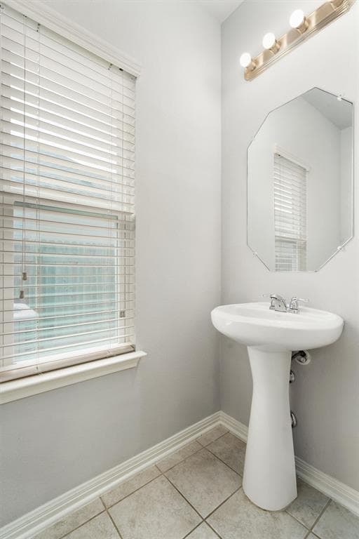 Building Photo - 207 Wainscot Oak Wy