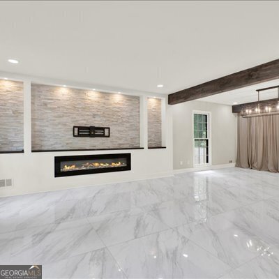 Building Photo - 3270 Brookview Dr