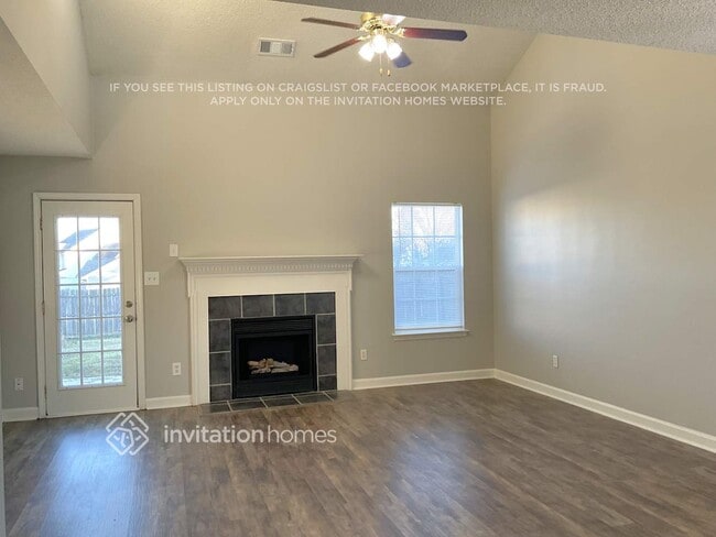 Building Photo - 4840 Aldersbrook Dr