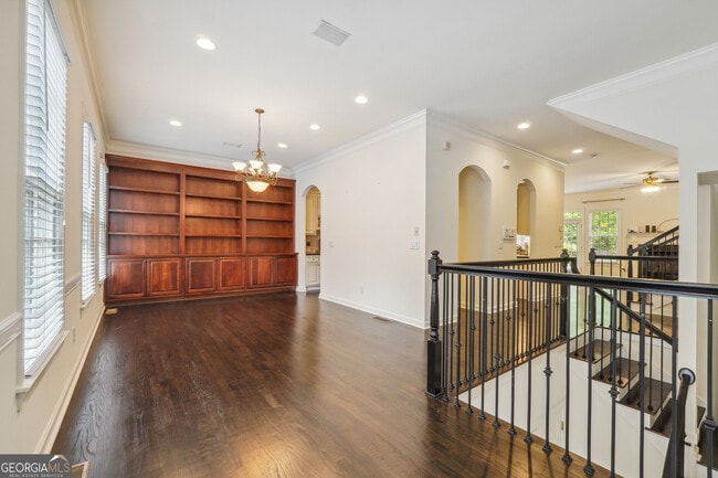 Building Photo - 2315 English Ivy Ct
