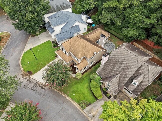 Building Photo - 5527 Bridge Pointe Dr