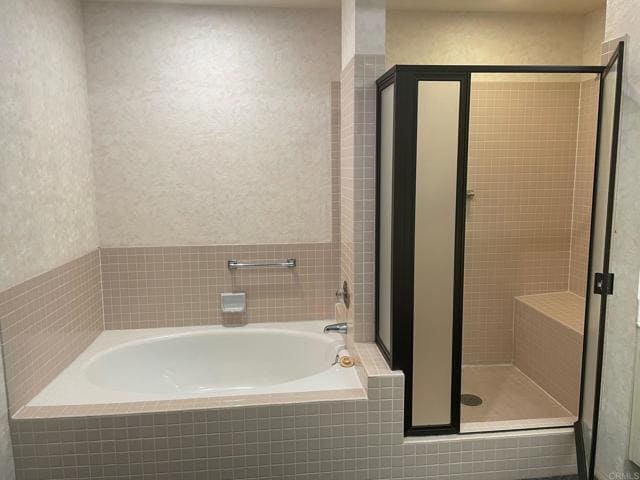 Building Photo - 15602 Via Marchena