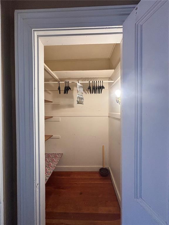 Building Photo - 9 Whitfield Pl