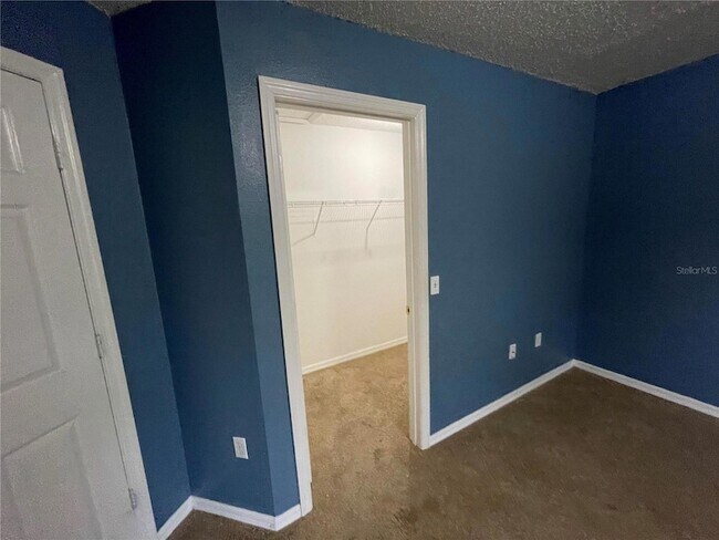 Building Photo - 526 Elbridge Pl