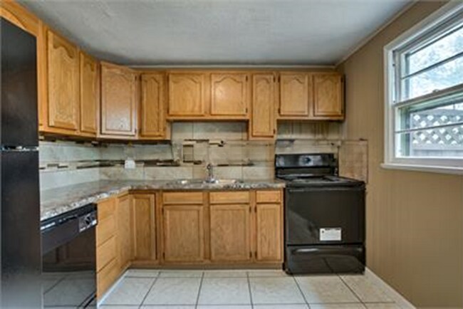 Building Photo - 6310 N 47th St
