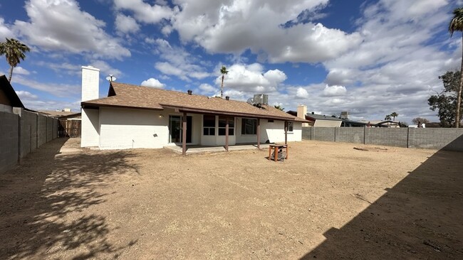 Building Photo - North Phoenix Block 4 bedroom