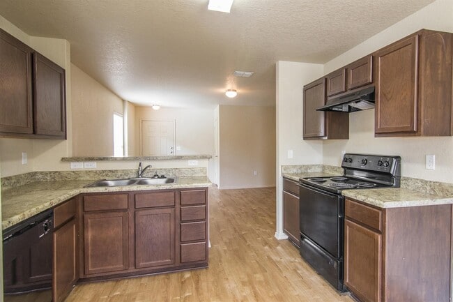 Building Photo - 3407 Apache Meadows Drive