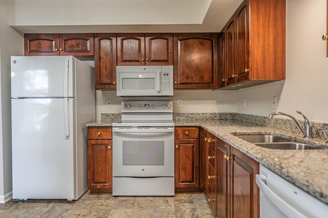 Building Photo - 22 La Quinta Loop