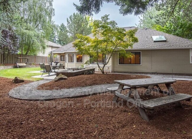 Building Photo - 13978 Westcott Ct