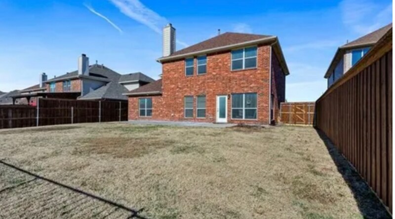 Building Photo - 12822 Gardendale Dr