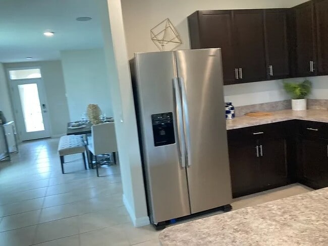 Building Photo - 1785 Southfork Dr