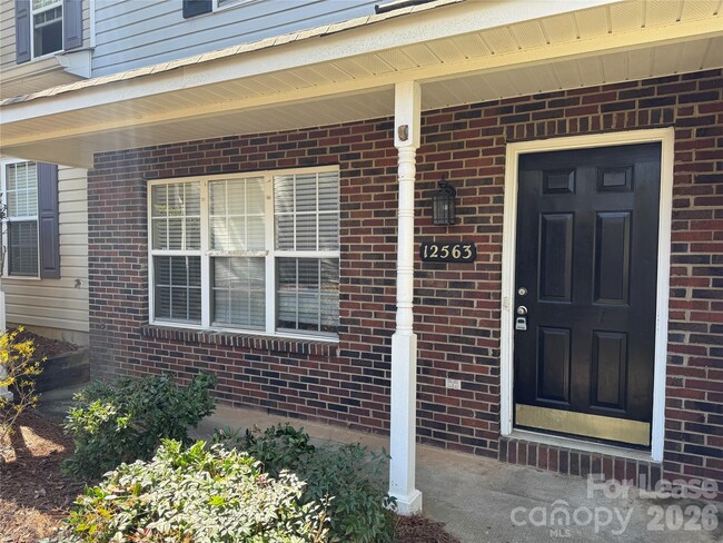 Building Photo - 12563 Bluestem Ln