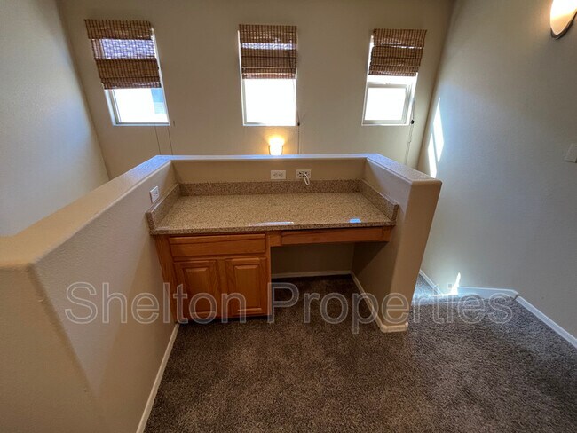 Building Photo - 2958 N Clanton St