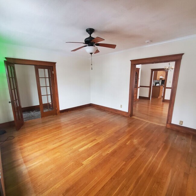 Building Photo - Charming Roslindale 2 Bd 1 Bath w Garage and Green Space