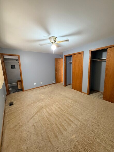 Master Bedroom - 5030 Carol St