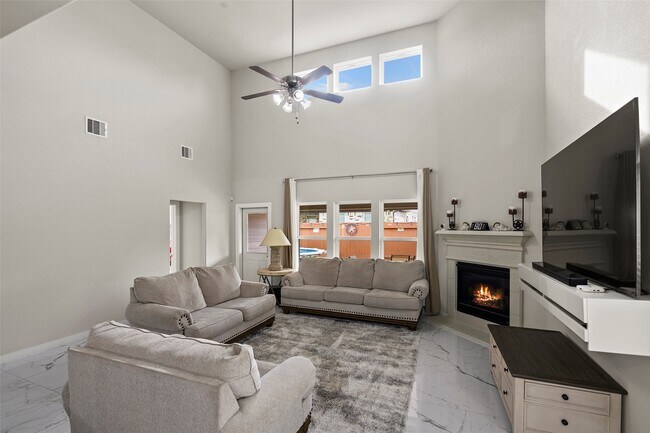 Building Photo - 2110 Artic Loon Dr