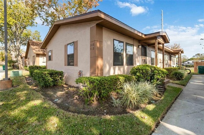 Building Photo - 312 Eron Way