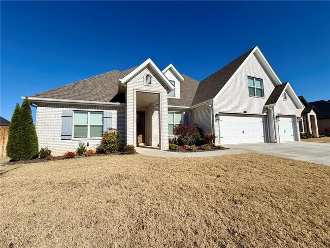 Primary Photo - 1641 Cherrie St