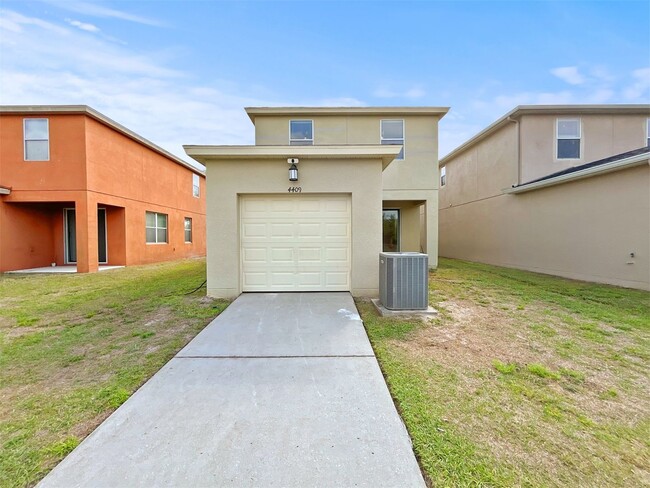 Building Photo - Updated 2-Story Home in Gated Magnolia Park Community - 3bed | 2.5bath