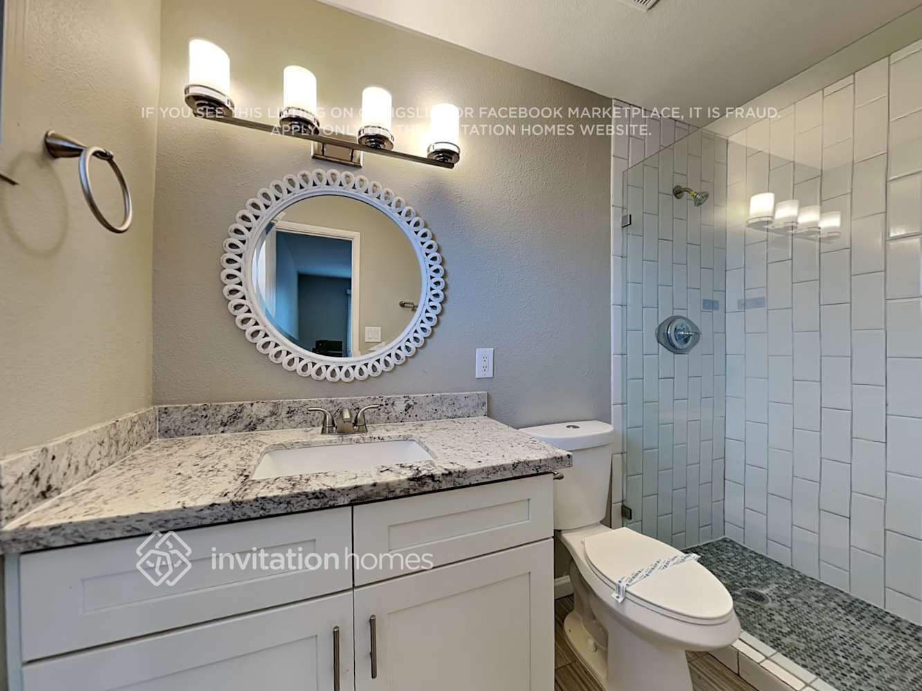 Building Photo - 1250 E Hermosa Dr