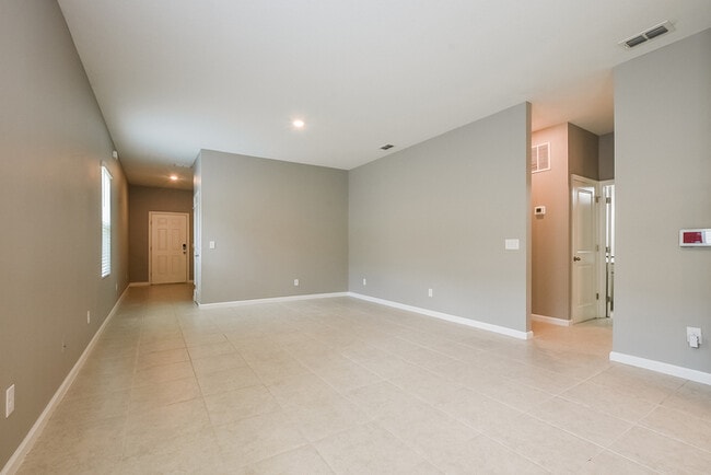 Building Photo - 2632 Island Walk Dr