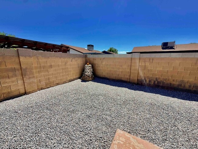 Building Photo - 2783 W 29th Ln