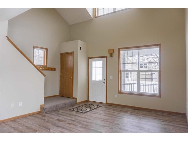 Building Photo - 924 Cole St