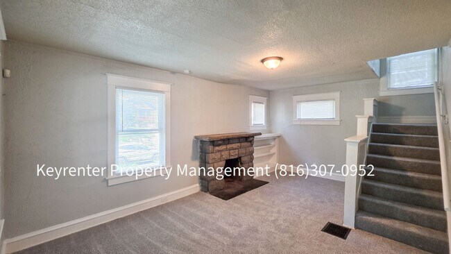 Building Photo - 3 Bed 1 Bath ready to rent!