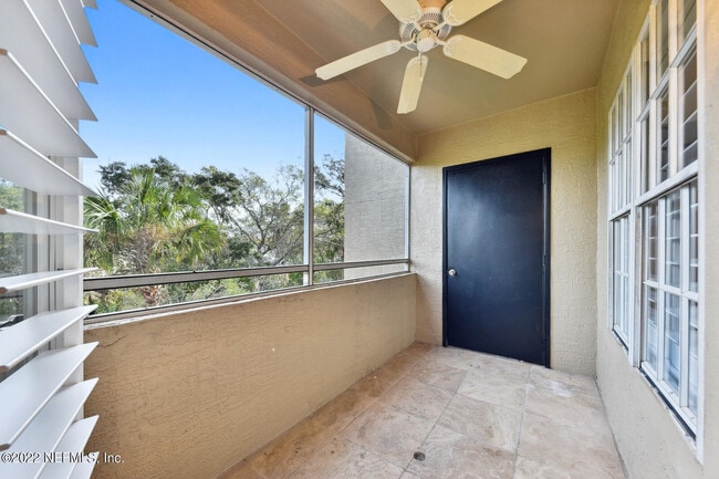 Building Photo - 1701 The Greens Way