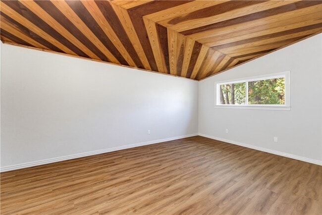 Building Photo - 202 3rd Ave SW