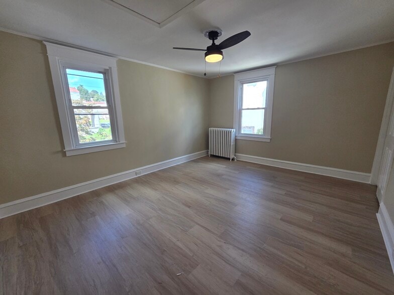 BR1 - 2450 Mansfield Ave