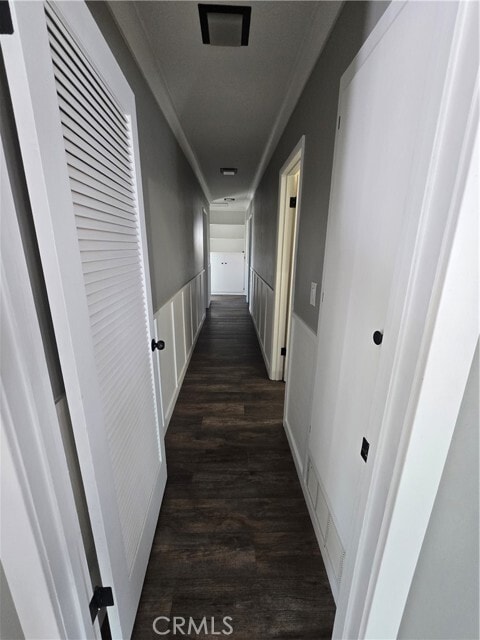 Building Photo - 564 E Fellows Dr