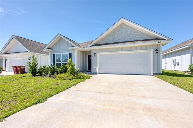 Building Photo - 210 Lyla Ln